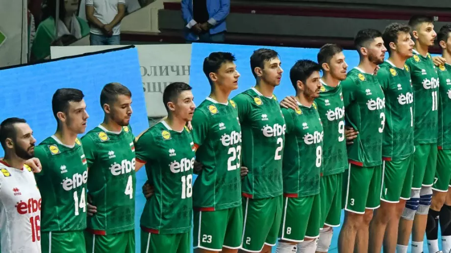 България се бори до последно, но Япония нанесе трета загуба за волейболистите ни