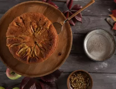 Готвач издаде как се приготвя най-вкусната есенна торта с ябълки 