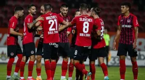 {{ otherArticle[0].article.title }}