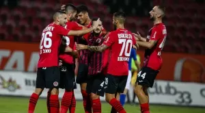 Локомотив София си върна защитник, столичани без трима срещу Хебър