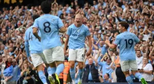 {{ otherArticle[0].article.title }}