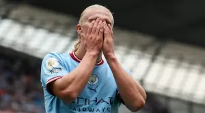 Холанд ги подкара по "домова книга" в Англия - наниза рекорд