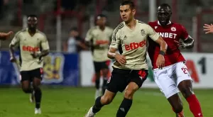 {{ otherArticle[0].article.title }}