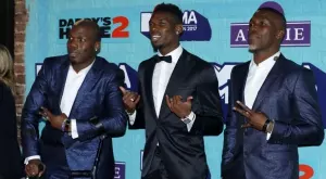 {{ otherArticle[0].article.title }}