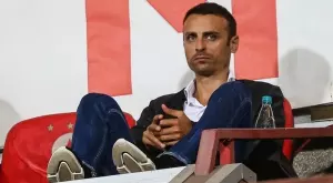 {{ otherArticle[0].article.title }}