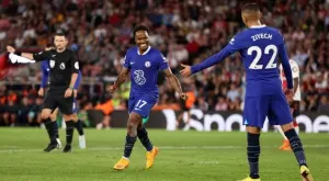 Добро начало и лош край: Стърлинг вкара, но Челси допусна кошмарен обрат