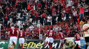 {{ otherArticle[0].article.title }}