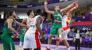 Испания отбеляза 100+ и прегази България на старта на Евробаскет 2022