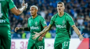 {{ otherArticle[0].article.title }}