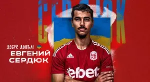 {{ otherArticle[0].article.title }}