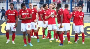 {{ otherArticle[0].article.title }}