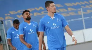 {{ otherArticle[0].article.title }}