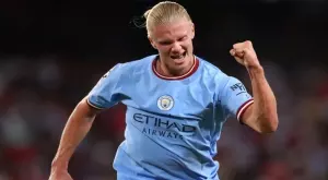 {{ otherArticle[0].article.title }}