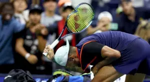 {{ otherArticle[0].article.title }}