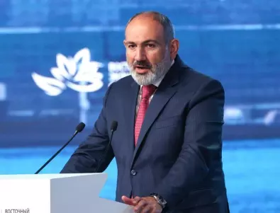 ЕС зове за мир в Нагорни Карабах, но се притеснява от руската кампания в Армения