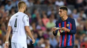 {{ otherArticle[0].article.title }}