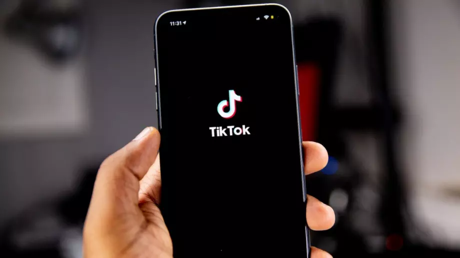 Датският парламент нареди на депутатите да деинсталират TikTok