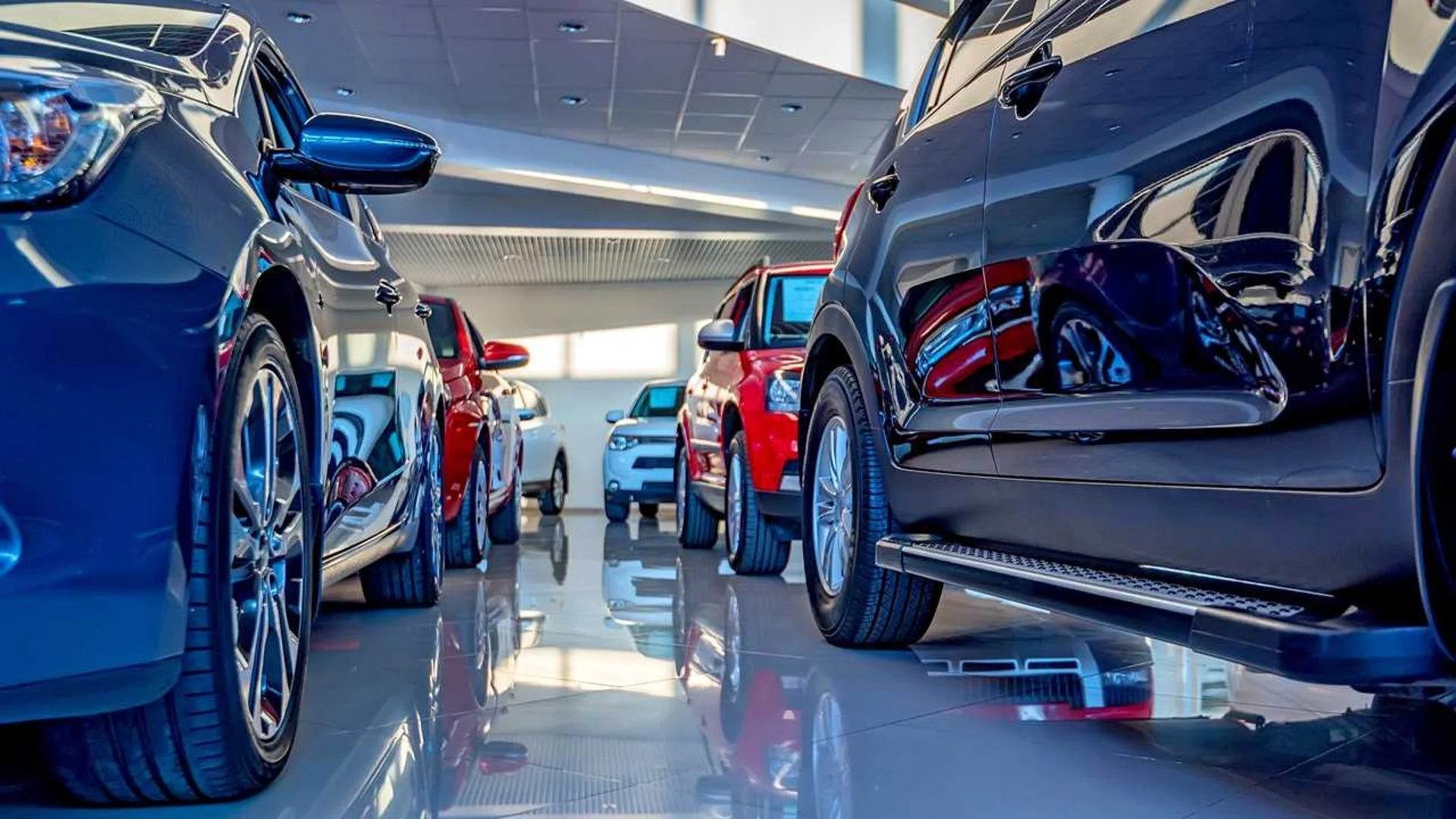 България е лидер в ЕС по ръст на продажбите на нови автомобили през 2023 г.