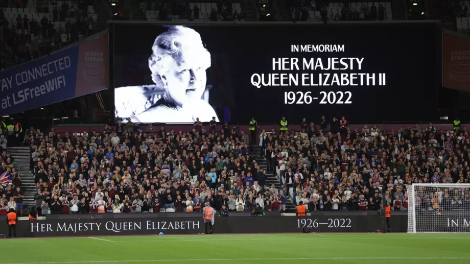 Официално: Футболът във Великобритания се завръща след смъртта на кралица Елизабет II