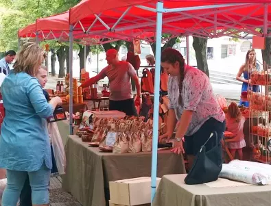 Фермерски и занаятчийски пазар откриха в Стара Загора