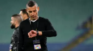 {{ otherArticle[0].article.title }}