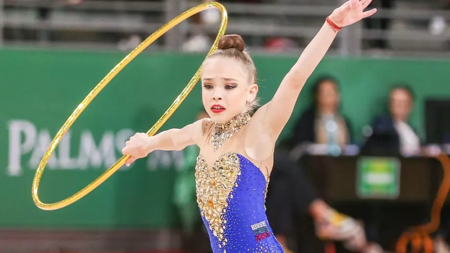 Браво! Стилияна Николова влезе във финала на обръч на Световното първенство по художествена гимнастика