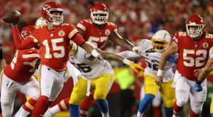 Чарджърс за малко да изненада Чийфс на "Ароухед", Махоумс надигра Хърбърт (ВИДЕО)