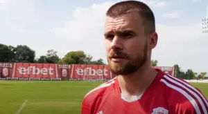 {{ otherArticle[0].article.title }}