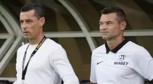 {{ otherArticle[0].article.title }}