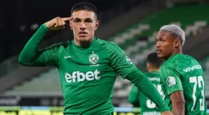 {{ otherArticle[0].article.title }}