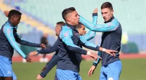 Основен футболист държи „на тръни“ Левски до последно за сблъсъка с Черно море