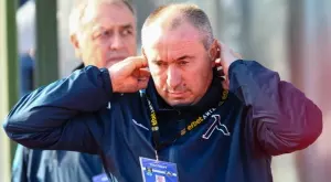 {{ otherArticle[0].article.title }}