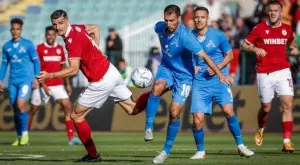 {{ otherArticle[0].article.title }}