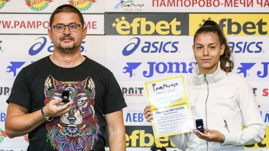 Световната шампионка Пламена Миткова се готви при мизерни условия в Пловдив – в клуба няма дори съблекалня и баня
