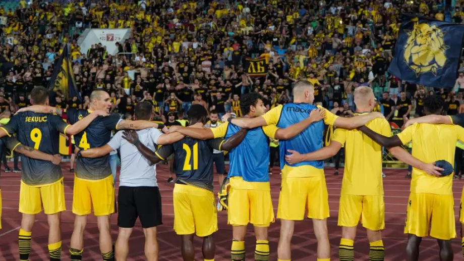 Трима се завръщат за Ботев Пловдив срещу ЦСКА, "жълто-черните" призоваха за пълни трибуни