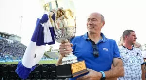 {{ otherArticle[0].article.title }}