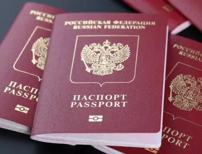Проблемите на чужденците в Русия: Отиват на фронта или остават без гражданство