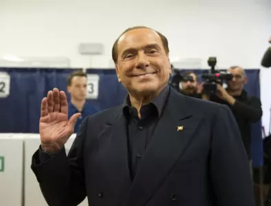 Приеха Берлускони в интензивно отделение