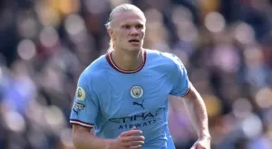 {{ otherArticle[0].article.title }}