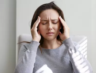 Какво означава главоболие от дясната страна на главата?