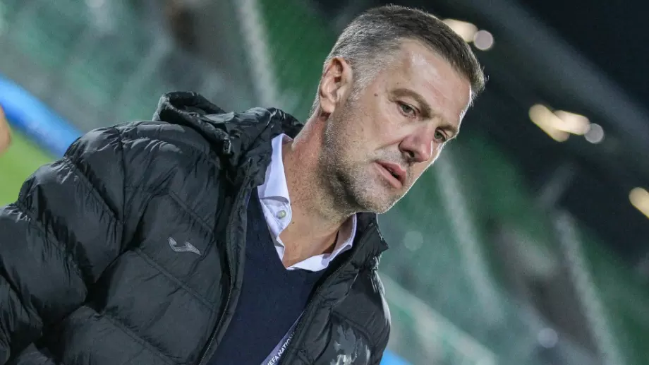 Младен Кръстаич обяви, че гради отбор на България за 10 години напред и отговори на въпрос за Ивайло Чочев