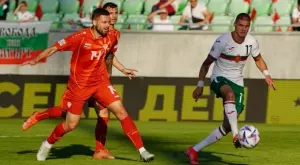 Националите на България честитиха Великден със снимка от... Националния на Република Северна Македония (СНИМКА)