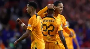 {{ otherArticle[0].article.title }}