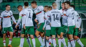 {{ otherArticle[0].article.title }}