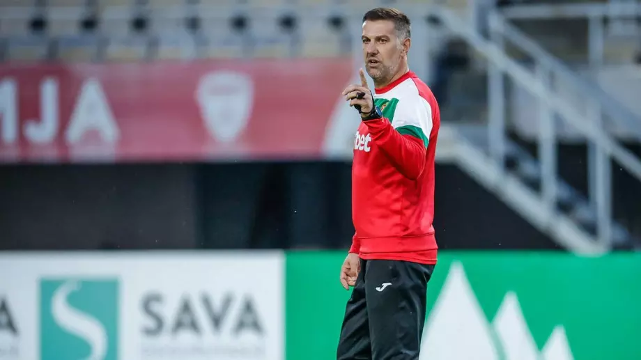 Кръстаич обяви играчите на България за предстоящите контроли
