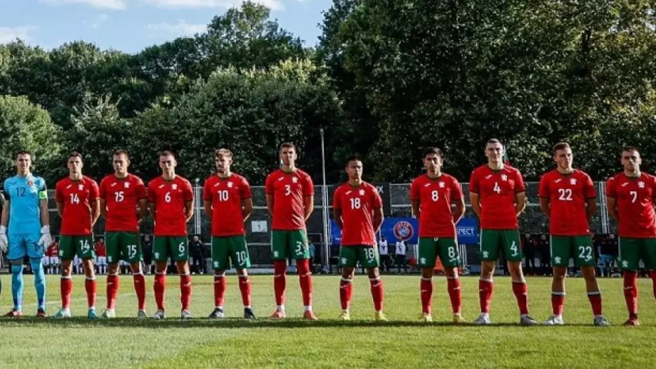 Драма с автоголове и глупав червен картон остави България U19 в изчаквателна позиция за Евро 2023 след хикс с Турция