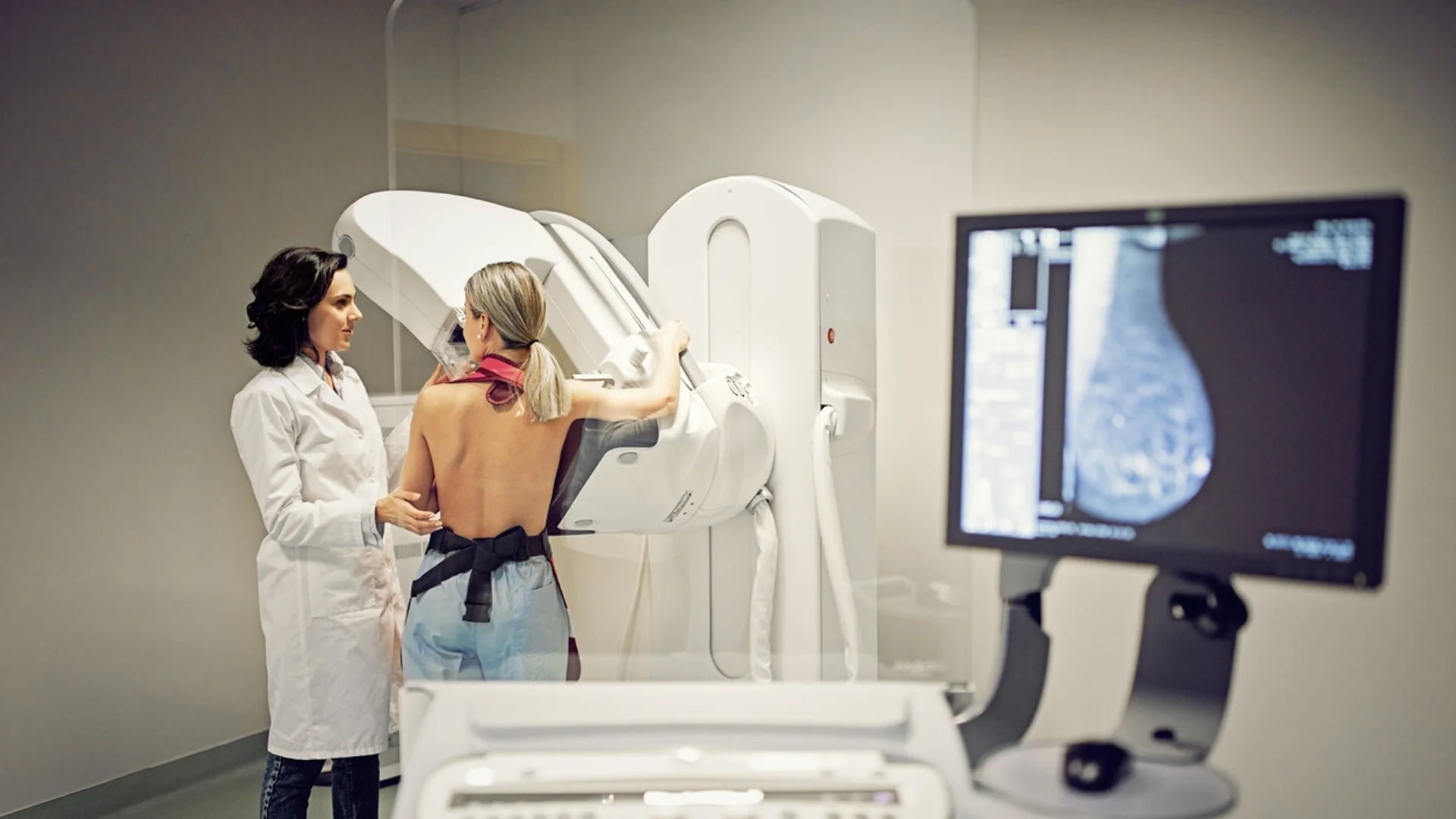 Какво е важно да знаем преди прегледа при мамолог