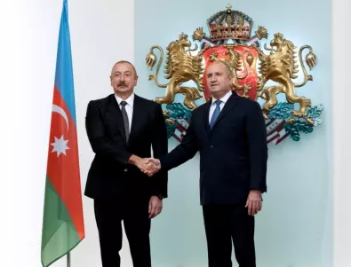 За азерския газ: Заменяме един спорен диктатор с друг, каза бивш зам.-министър