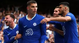 {{ otherArticle[0].article.title }}