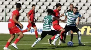 {{ otherArticle[0].article.title }}